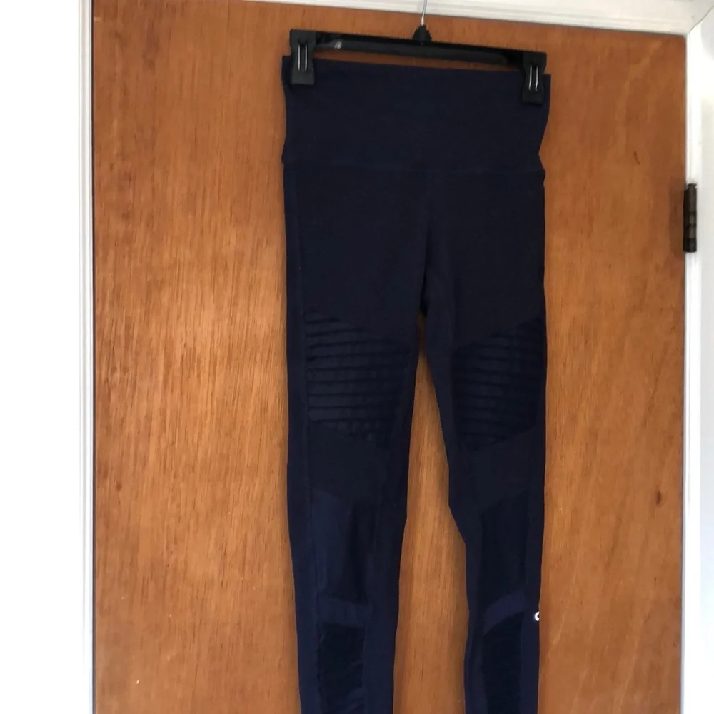 ALO Moto Leggings